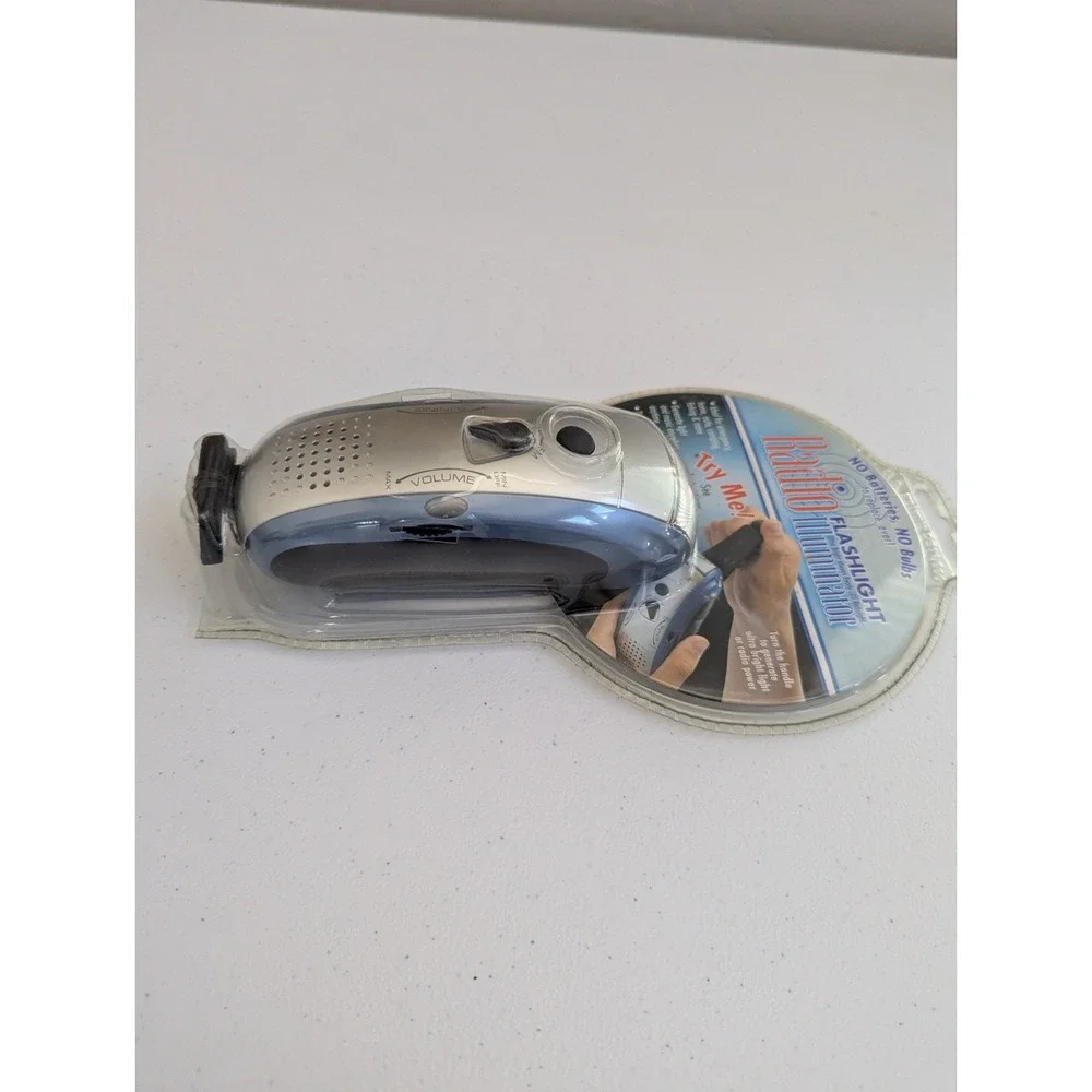 N/A radio flashlight